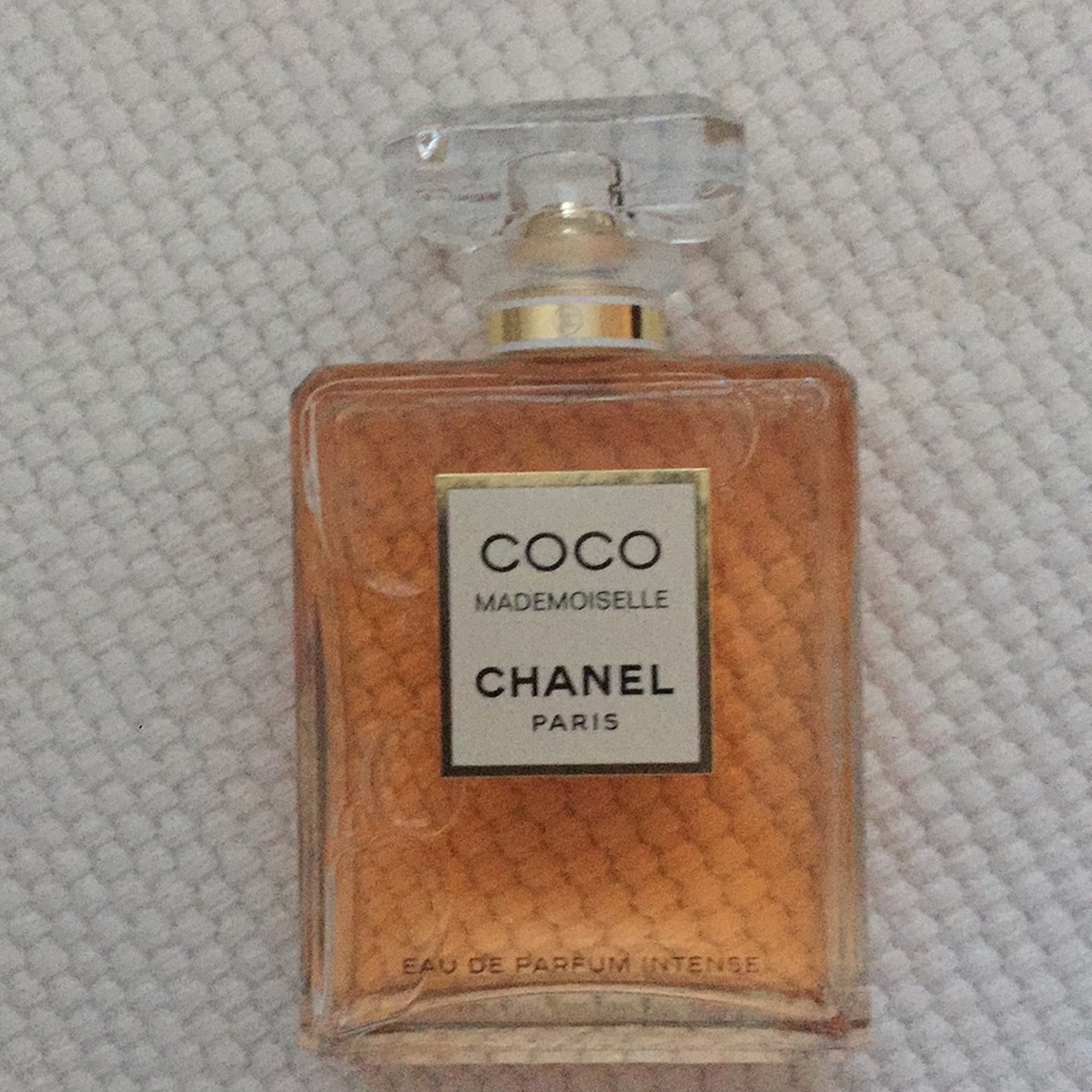 COCO Chanel Mademoiselle Eu de Parfum INTENSE100ml - Picture 4 of 5